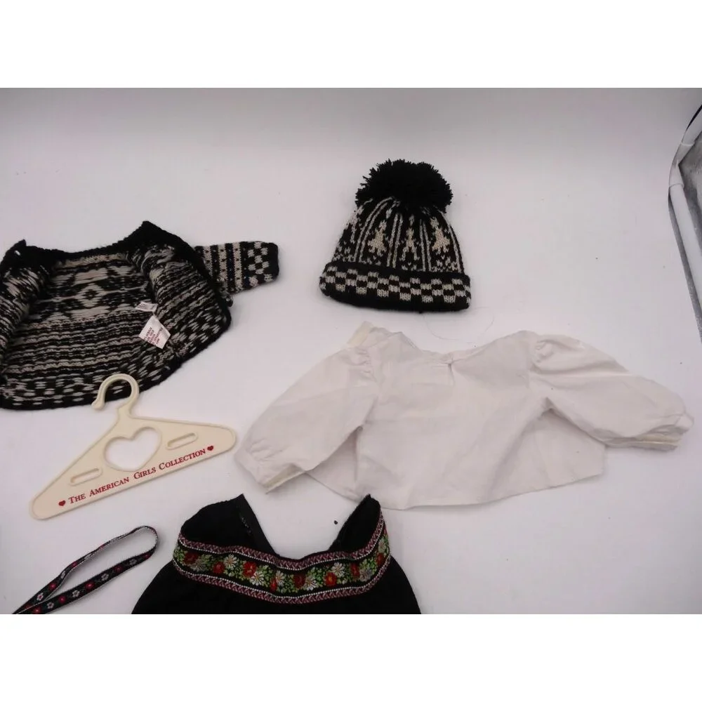 American Girl Kirsten's Winter Woolens Skirt Sweater Hat Mitten Ribbon Hanger To